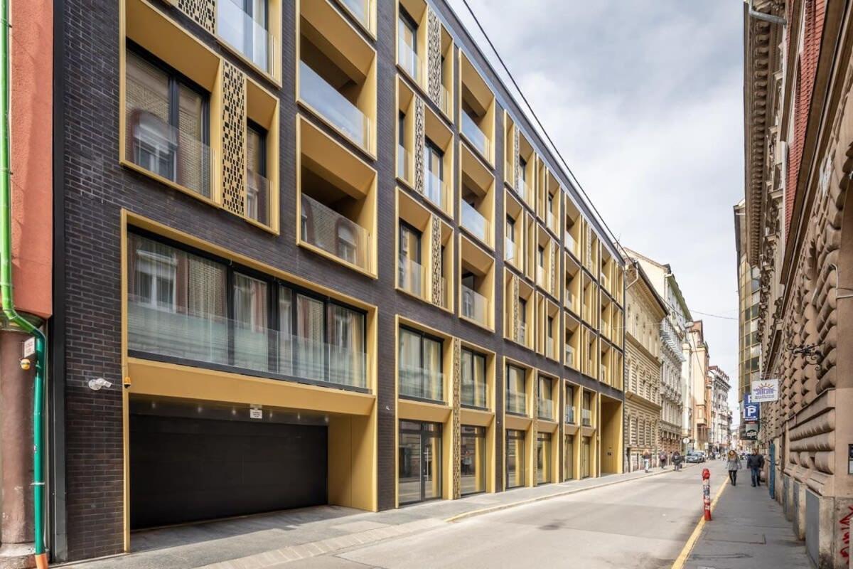 Modern Apt In Authentic Central Area Budapest Exterior foto